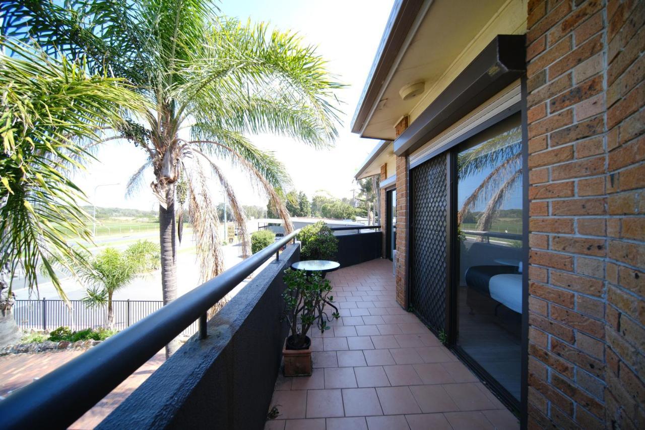 Lakeside Inn Wollongong Primbee Eksteriør bilde