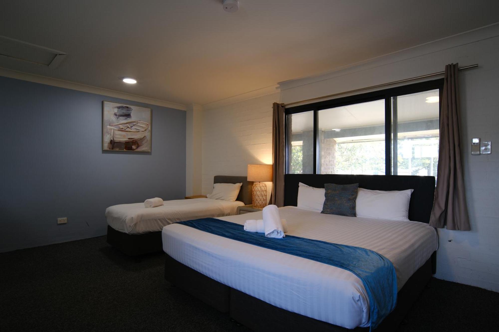 Lakeside Inn Wollongong Primbee Eksteriør bilde